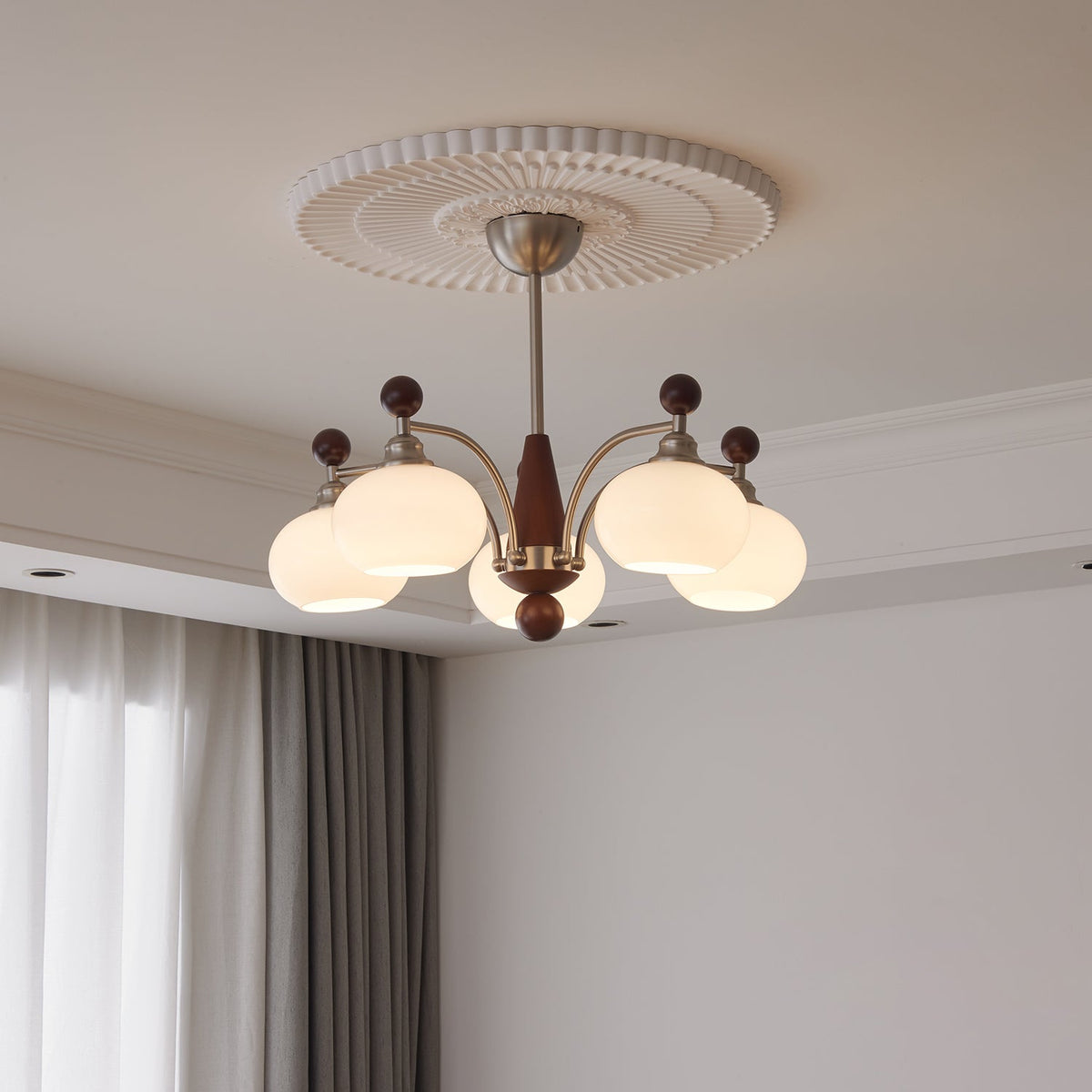 Iverara Glass Chandelier-Moonnatur