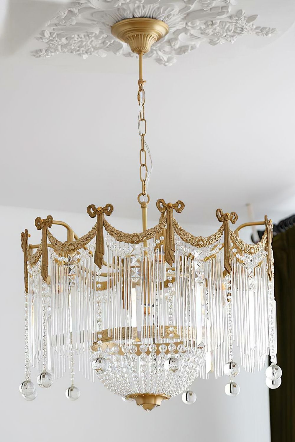 Yunaria Glass Chandelier-Moonnatur