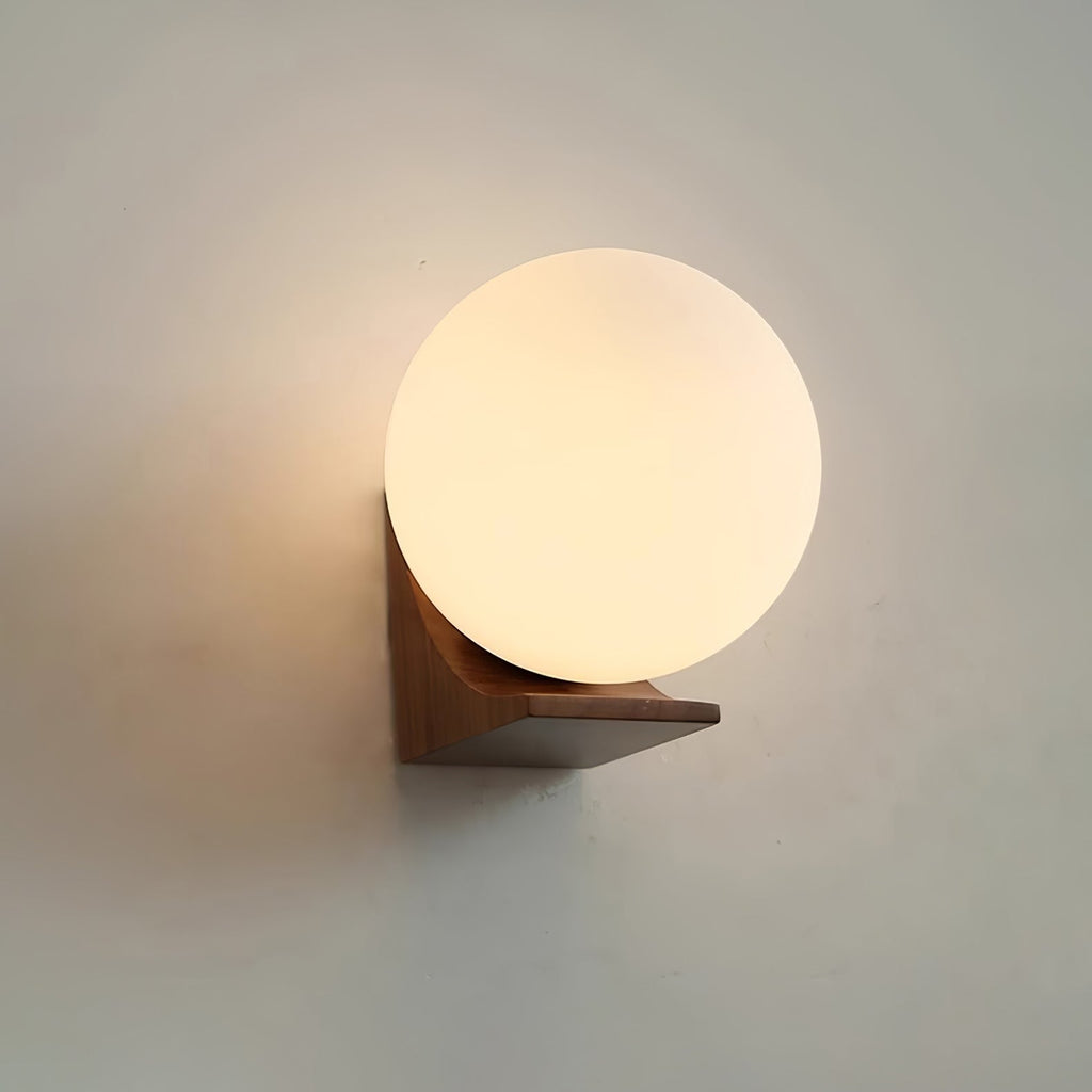 Norrenelle Wood Wall Light-Moonnatur