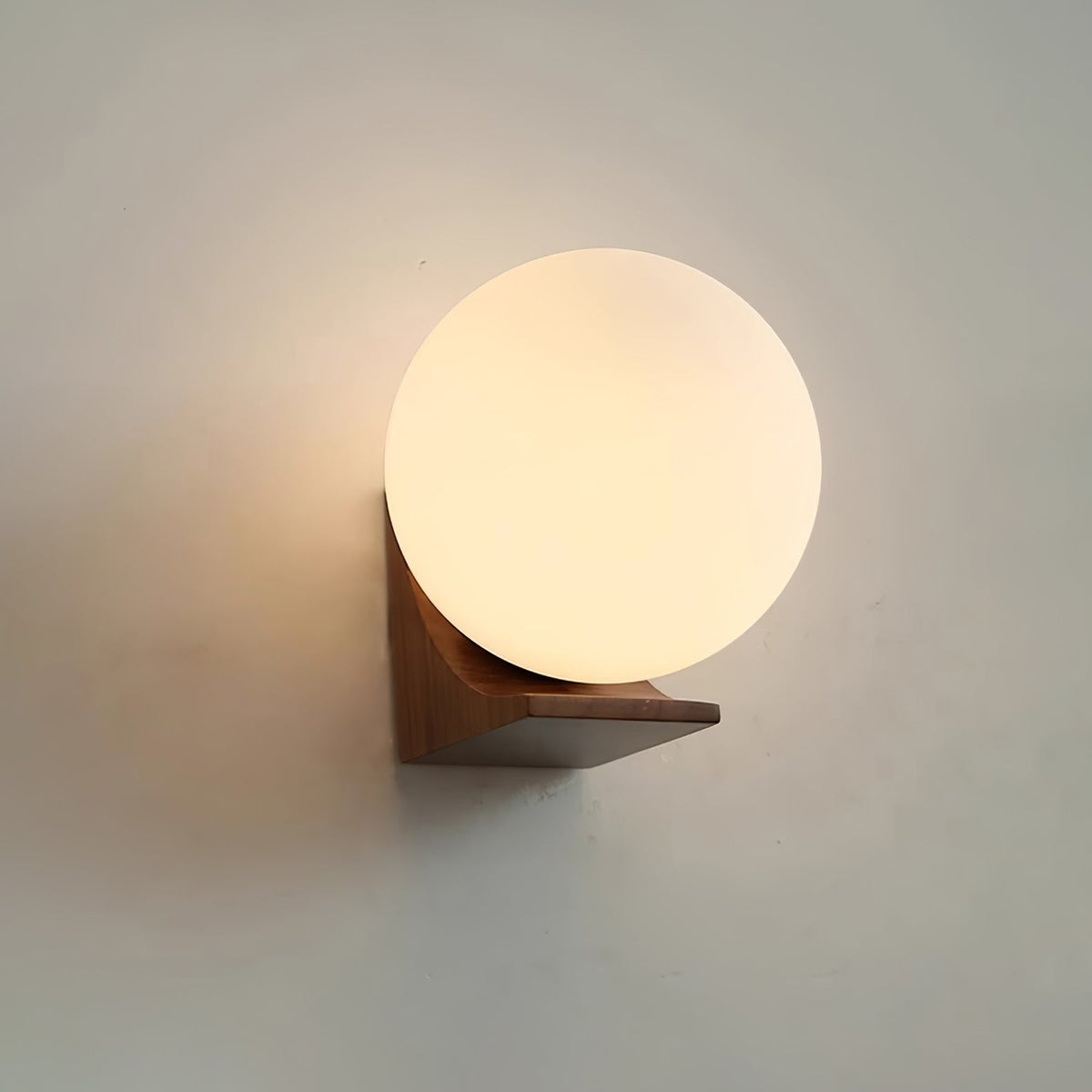 Norrenelle Wood Wall Light-Moonnatur