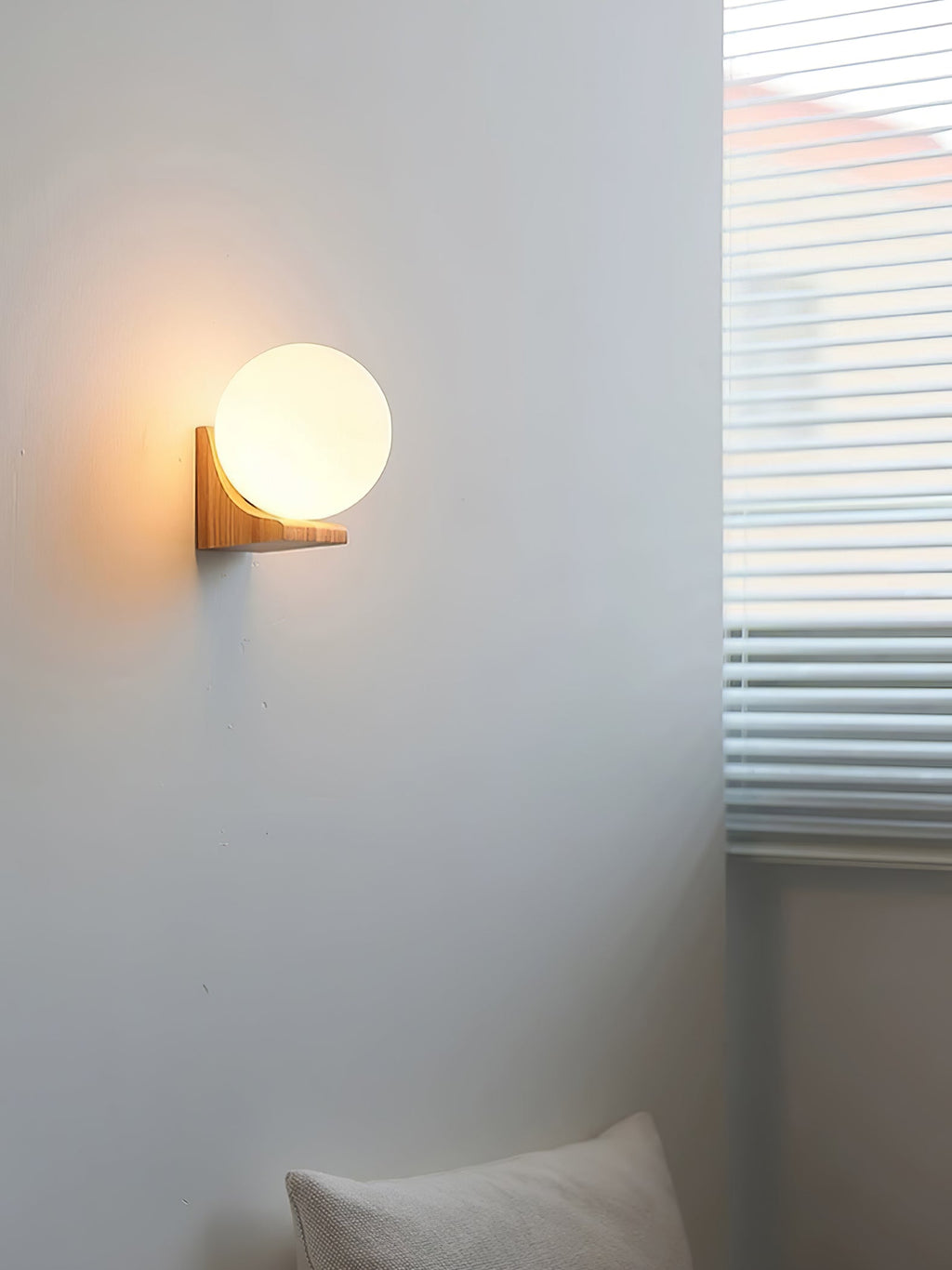 Norrenelle Wood Wall Light-Moonnatur