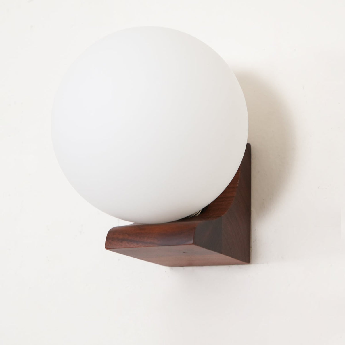 Norrenelle Wood Wall Light-Moonnatur