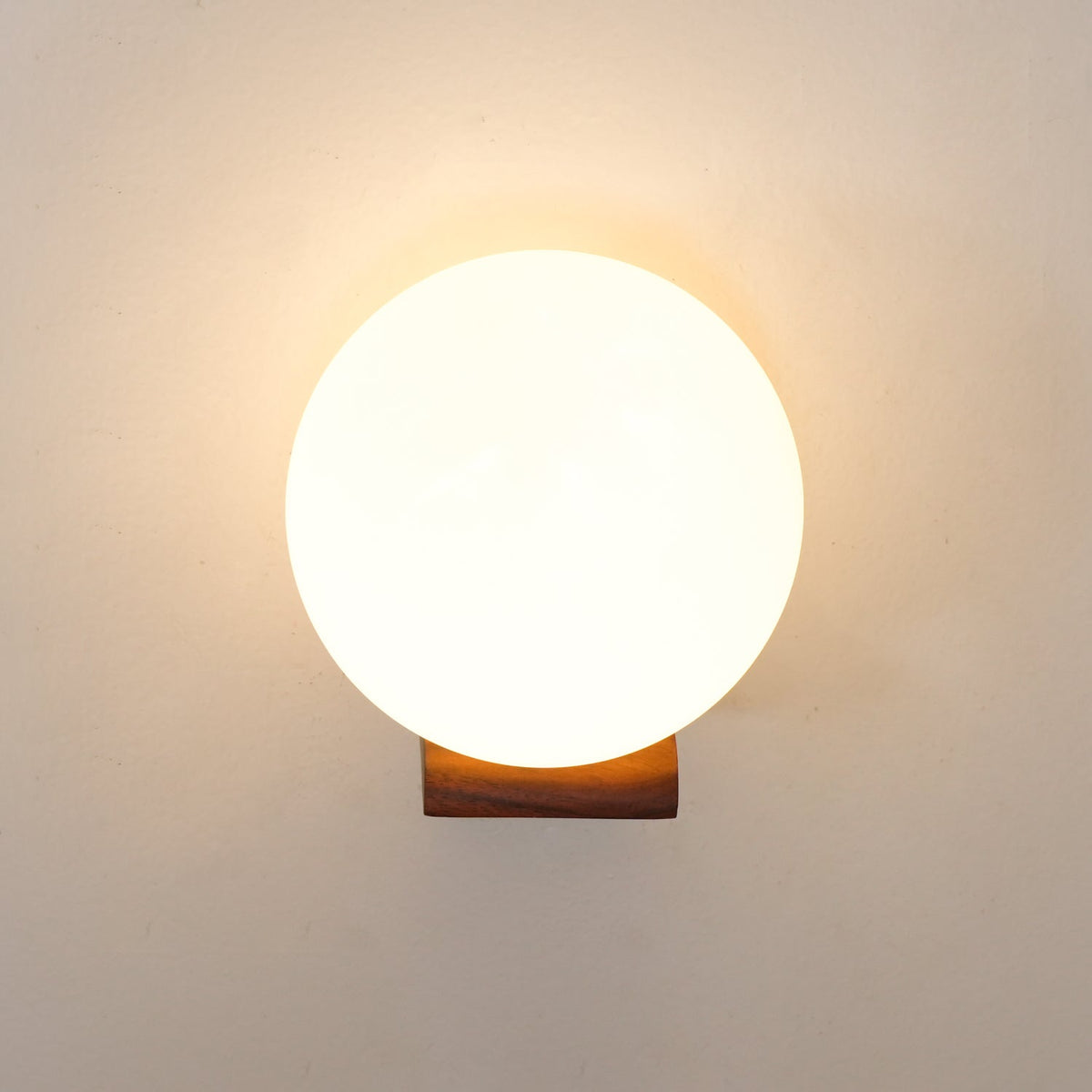 Norrenelle Wood Wall Light-Moonnatur