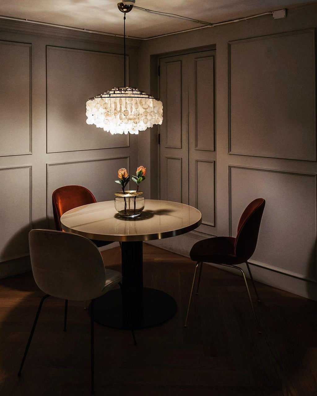 Ilmarelle Shell Chandelier-Moonnatur
