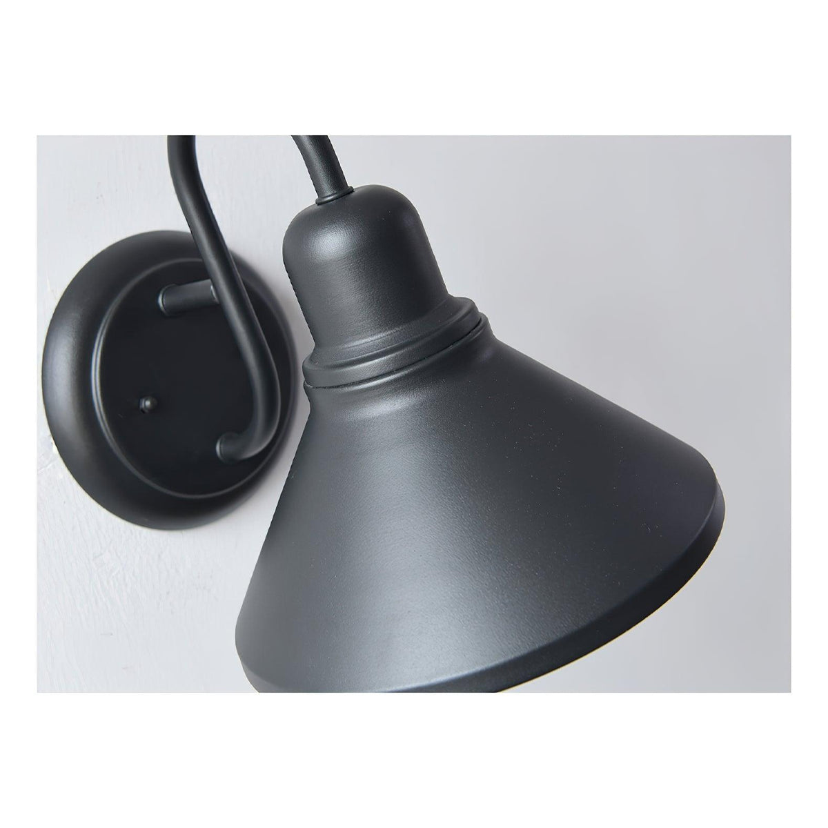 Fendelaelle Metal Wall Light-Moonnatur