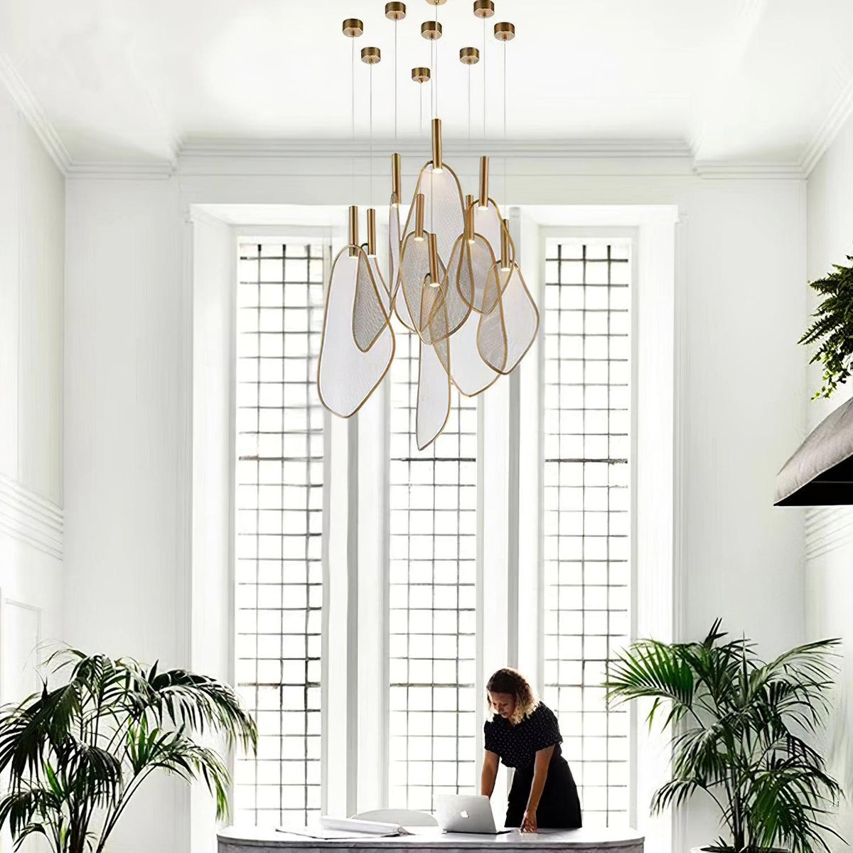 Woldenhaven Iron Pendant Light-Moonnatur