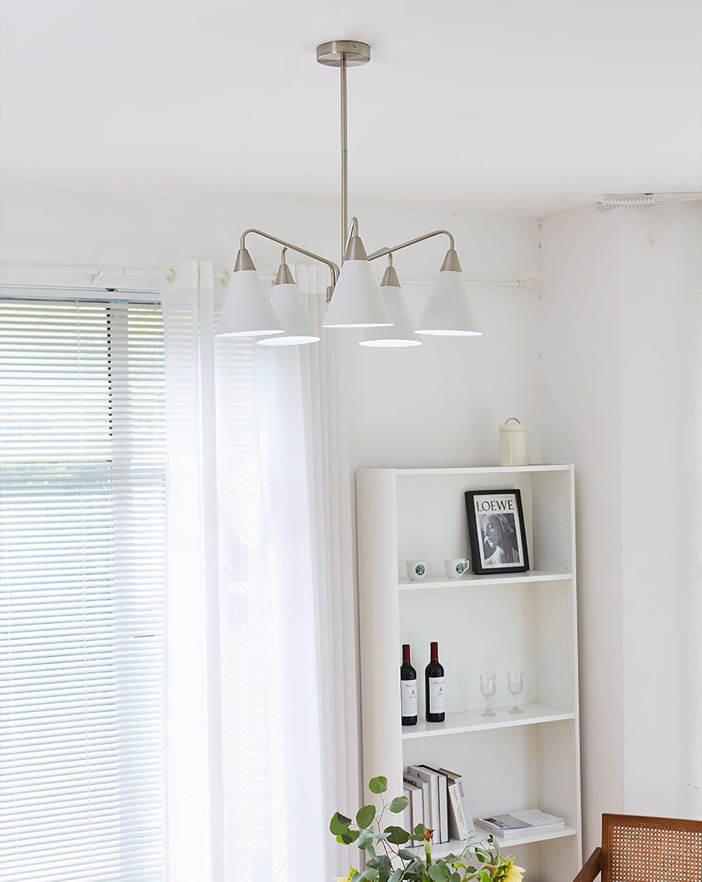 Helrenelle Iron Chandelier-Moonnatur