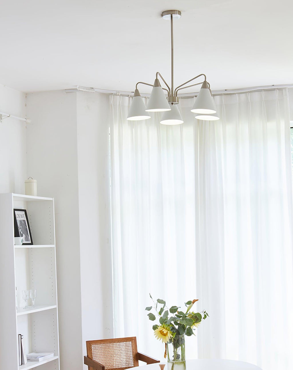Helrenelle Iron Chandelier-Moonnatur