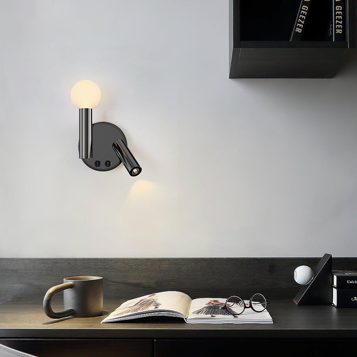Ovelia Acrylic Wall Lamp-Moonnatur