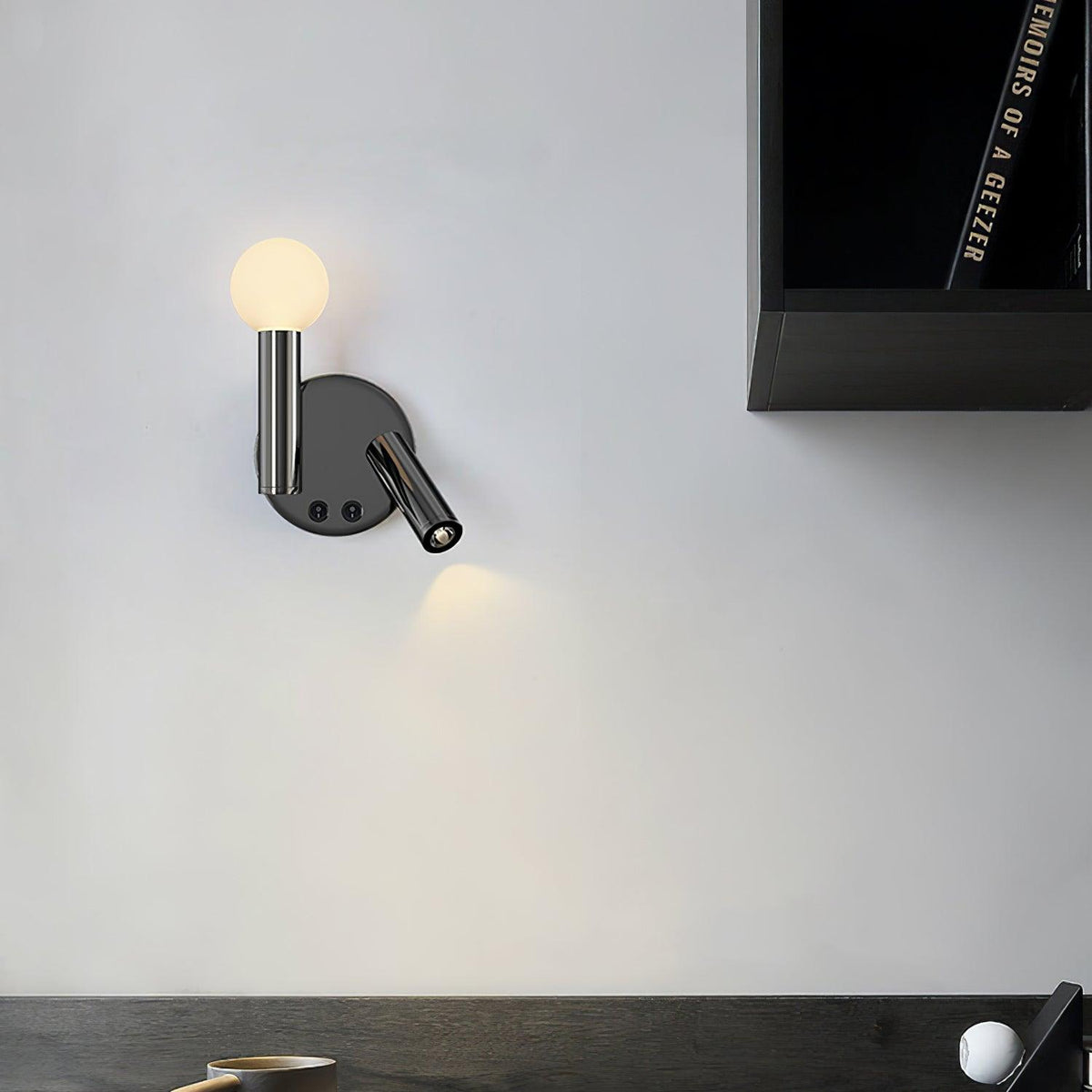 Ovelia Acrylic Wall Lamp-Moonnatur
