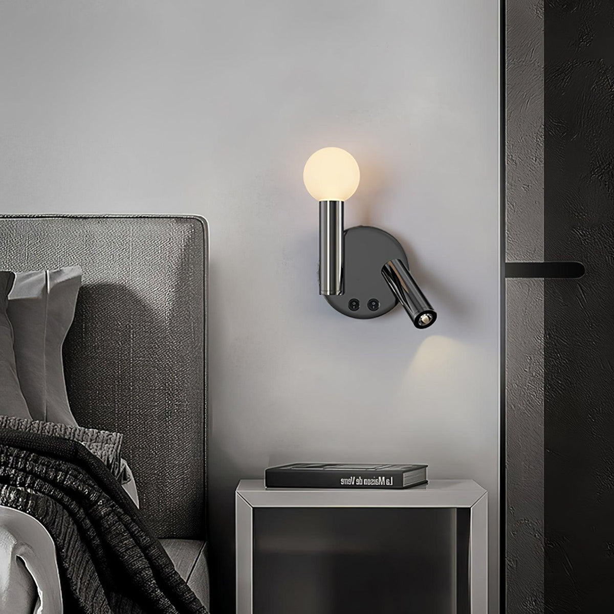 Ovelia Acrylic Wall Lamp-Moonnatur
