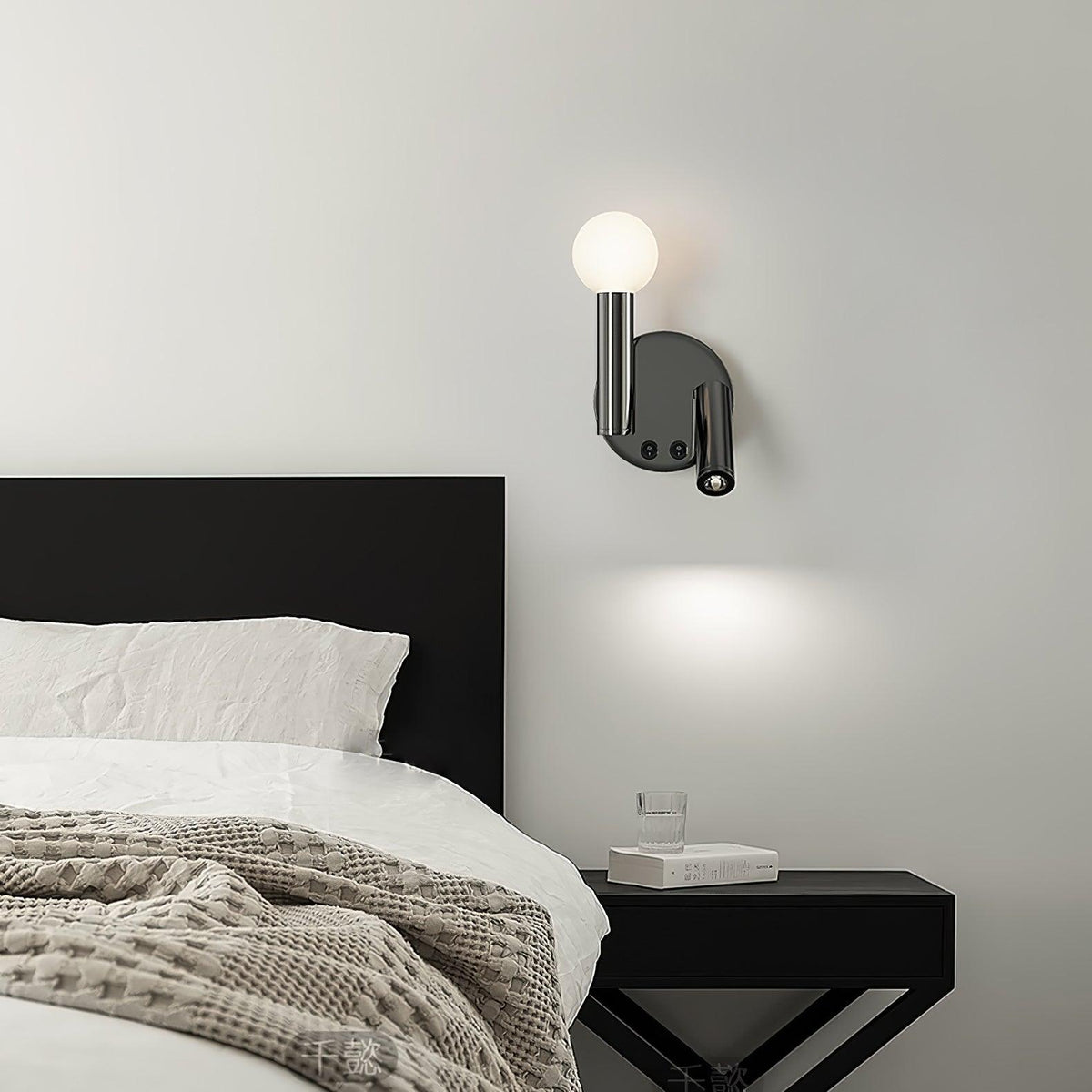 Ovelia Acrylic Wall Lamp-Moonnatur