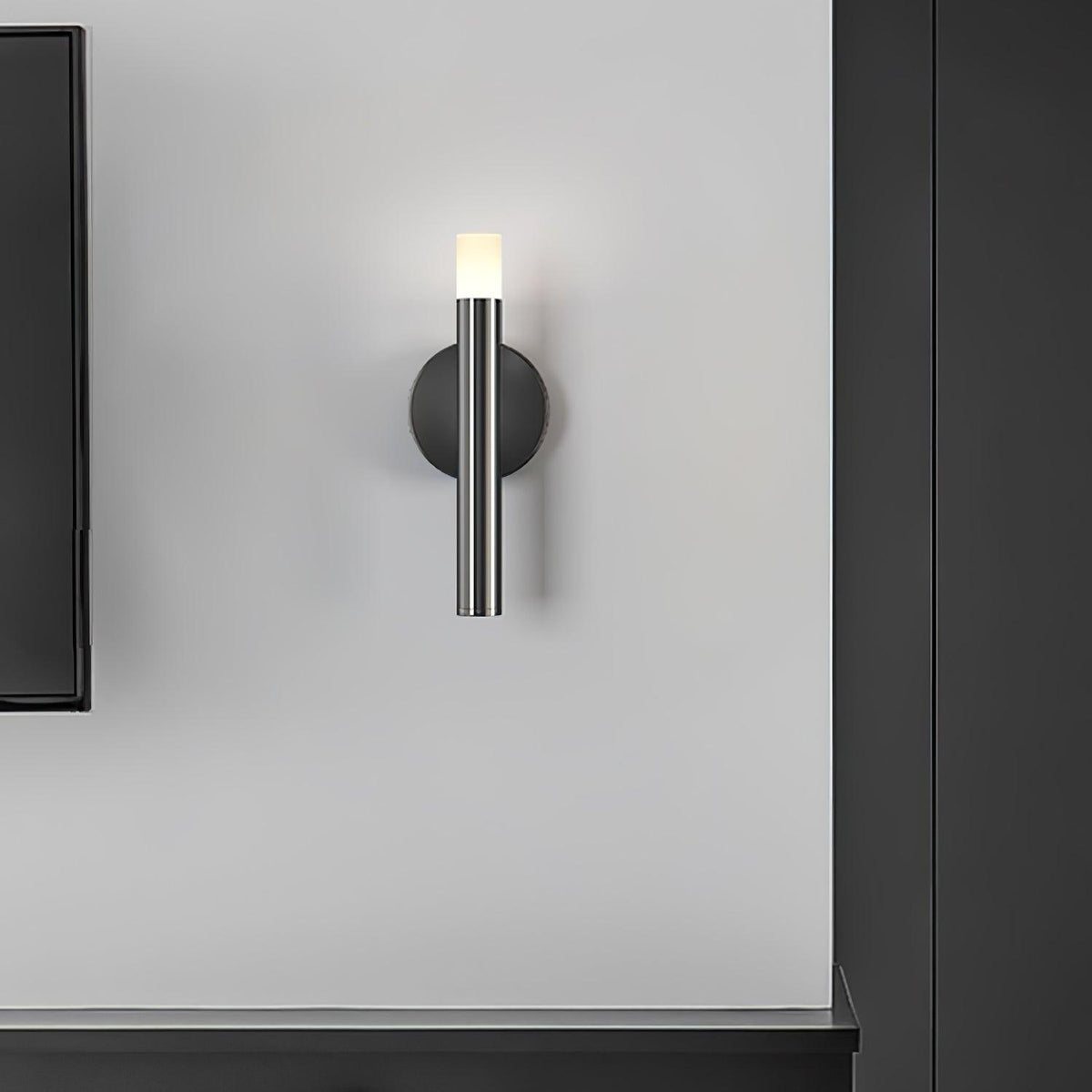 Ovelia Acrylic Wall Lamp-Moonnatur