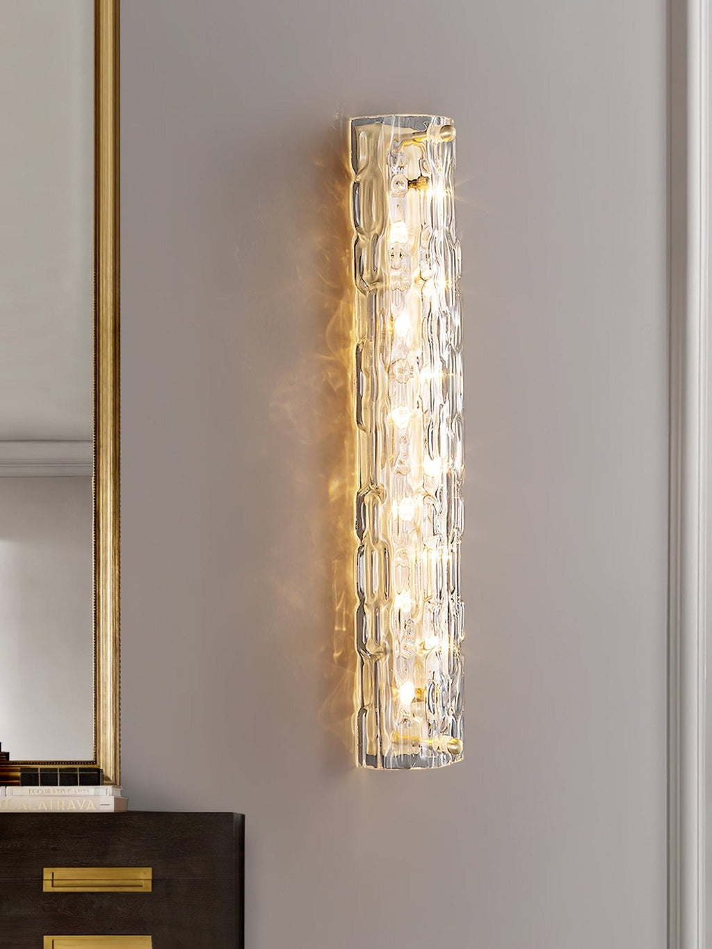 Bellacrest Glass Wall Light-Moonnatur