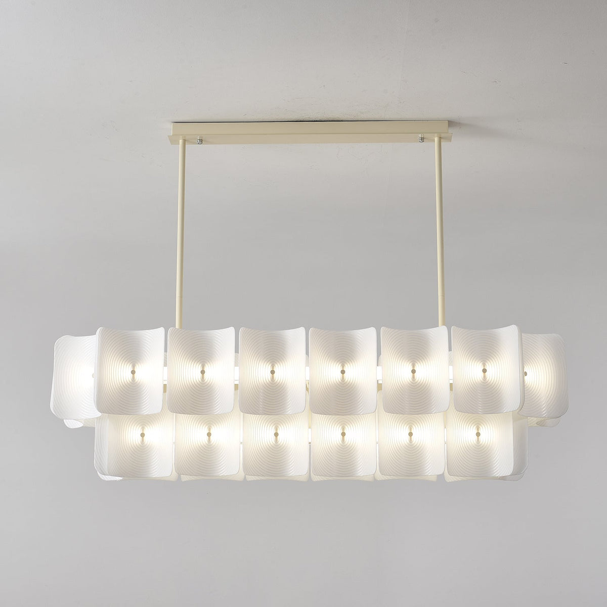 Ulenis Acrylic Chandelier-Moonnatur