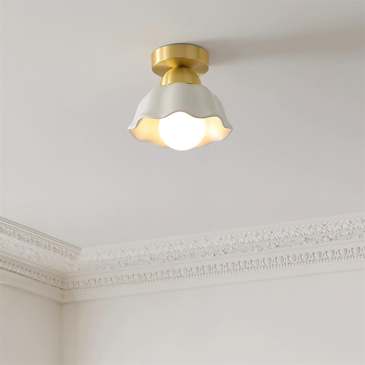 Selvenwood Ceramic Ceiling Light-Moonnatur