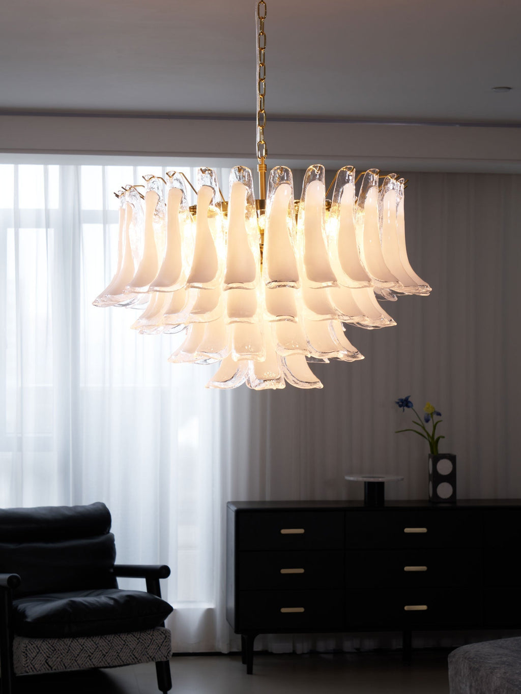 Langrencove Glass Chandelier-Moonnatur