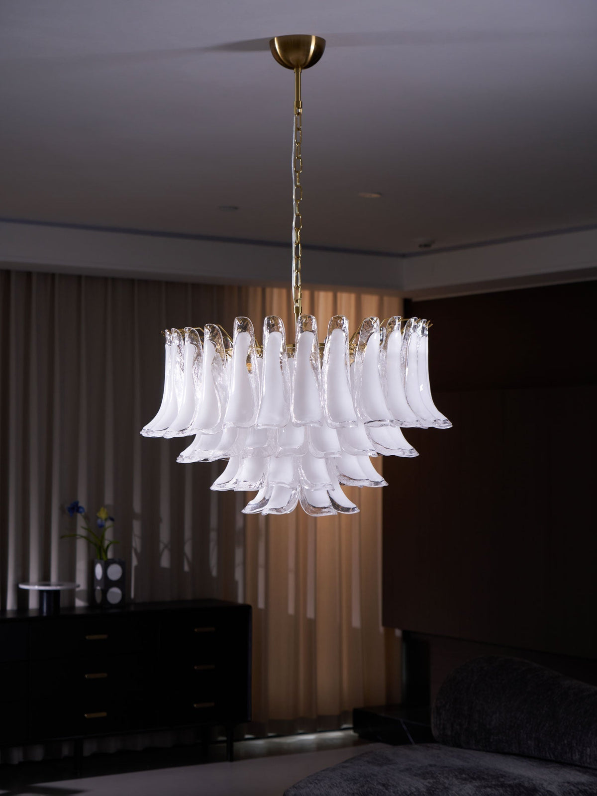 Langrencove Glass Chandelier-Moonnatur