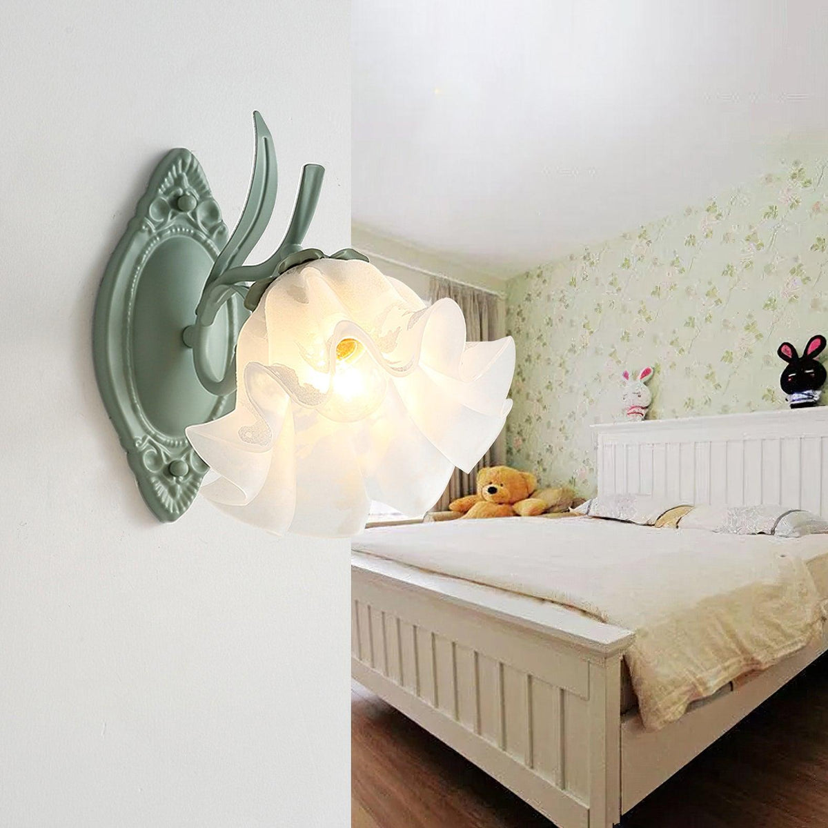 Kelmere Glass Wall Light-Moonnatur