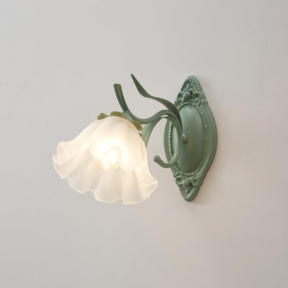 Kelmere Glass Wall Light-Moonnatur