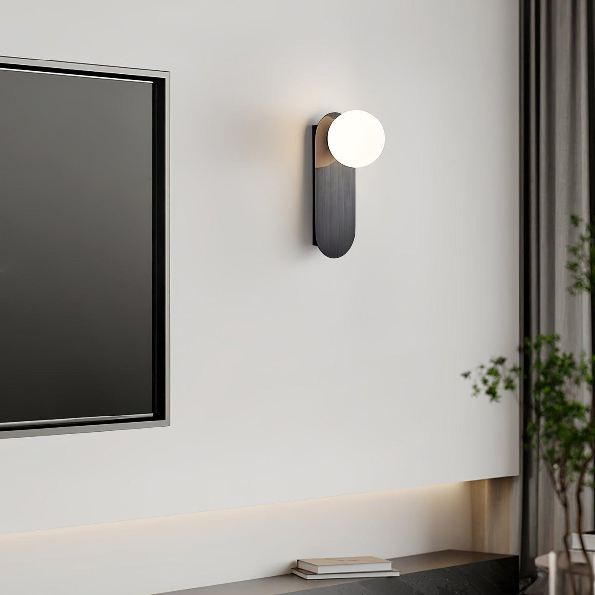 Maelera Glass Wall Light-Moonnatur