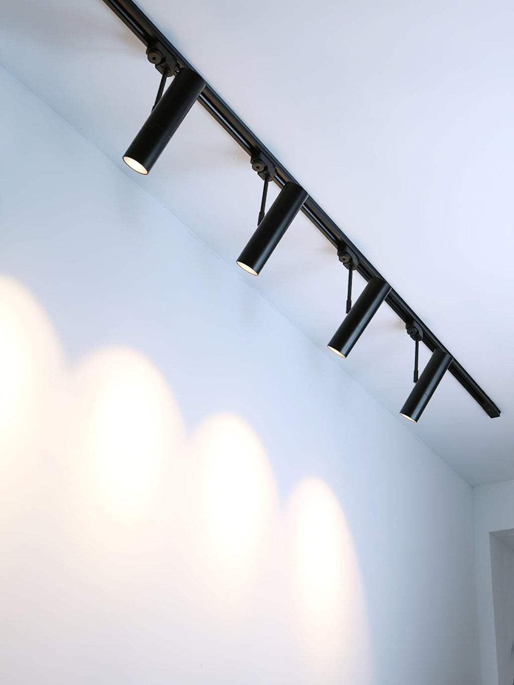 Florlyn Aluminium Track Light-Moonnatur