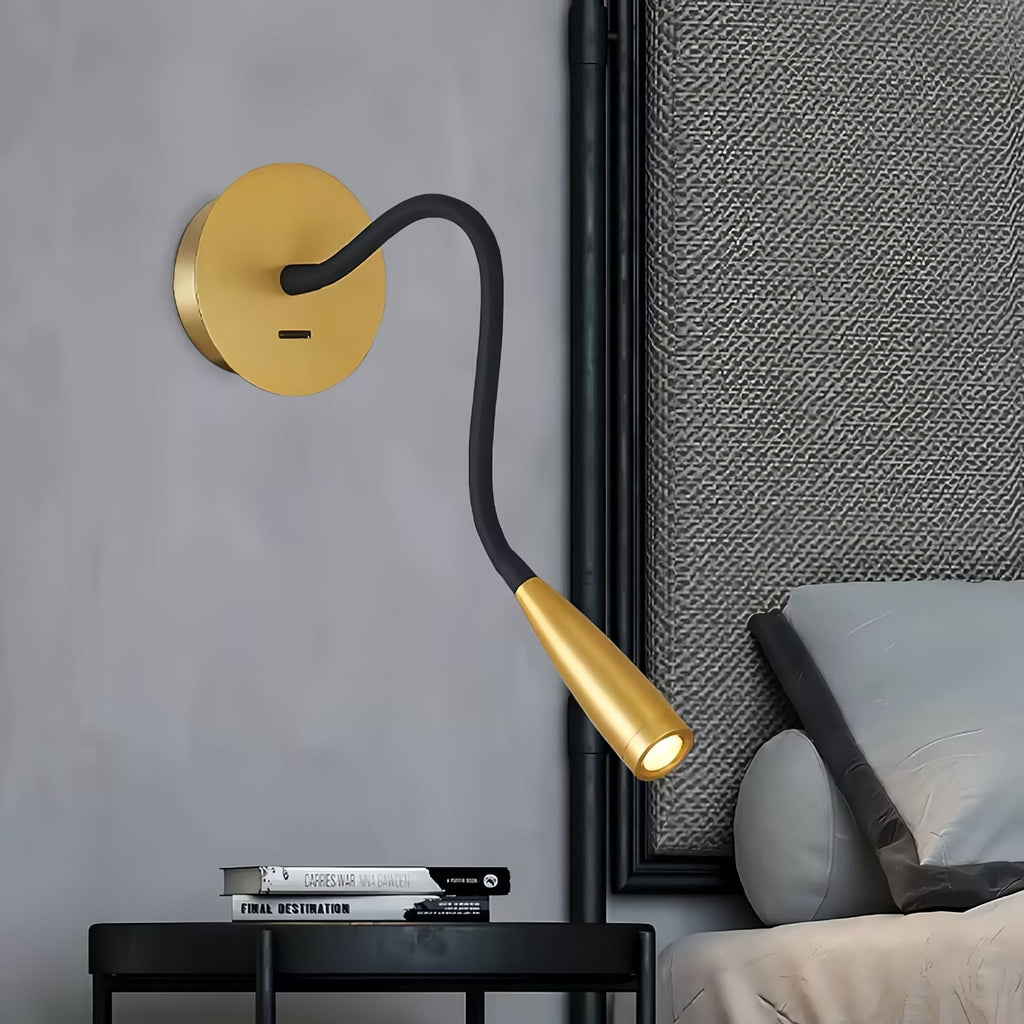 Giorisse Aluminium Wall Light-Moonnatur