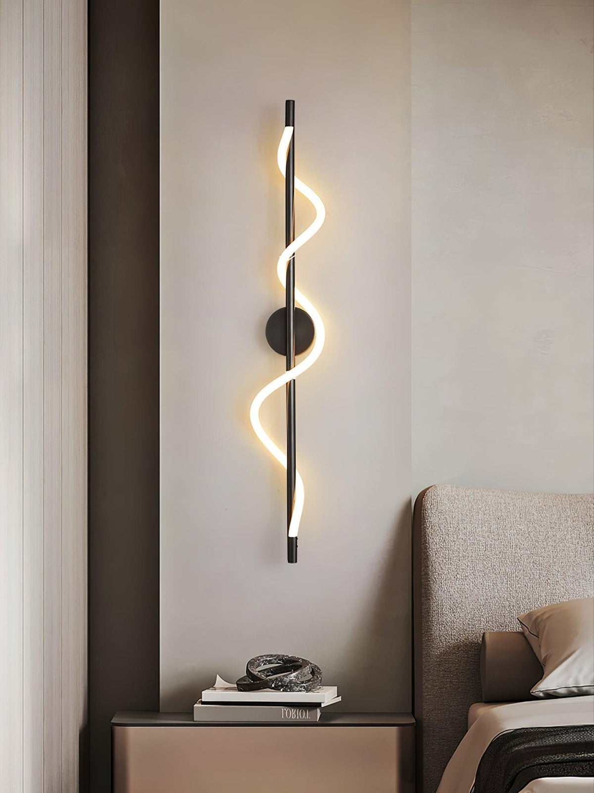 Esmora Brass Wall Light-Moonnatur