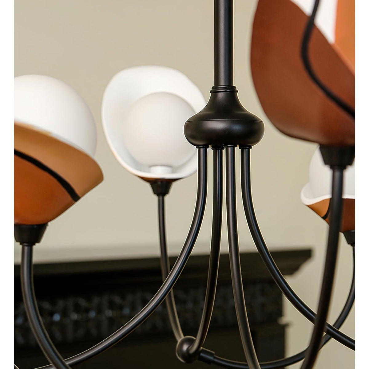 Inverelyn Metal Chandelier-Moonnatur