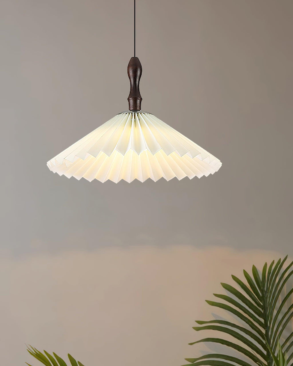Ravensis Wood Pendant Light-Moonnatur