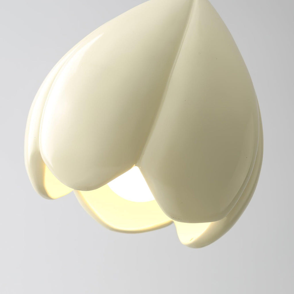 Silvenora Resin Pendant Light-Moonnatur