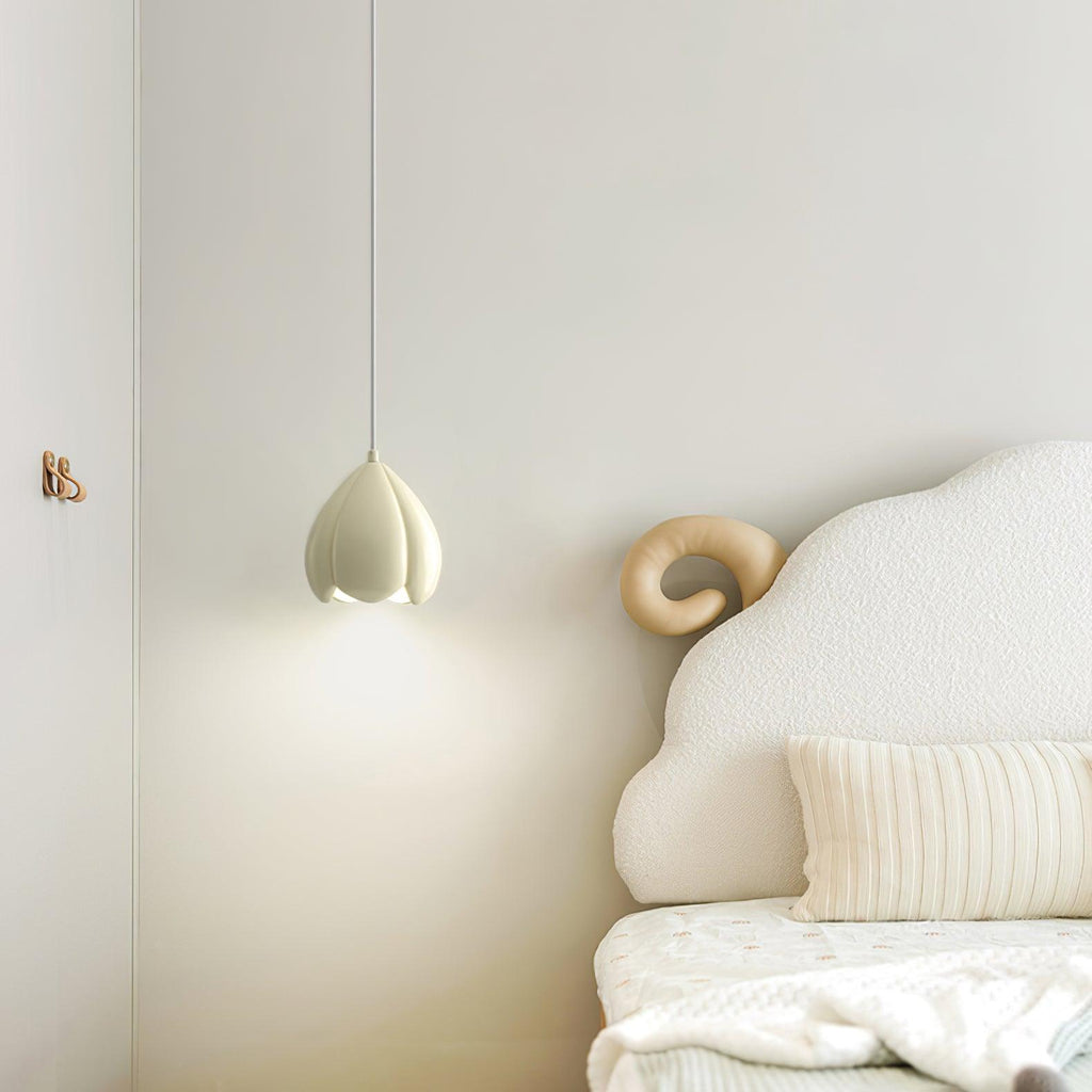 Silvenora Resin Pendant Light-Moonnatur
