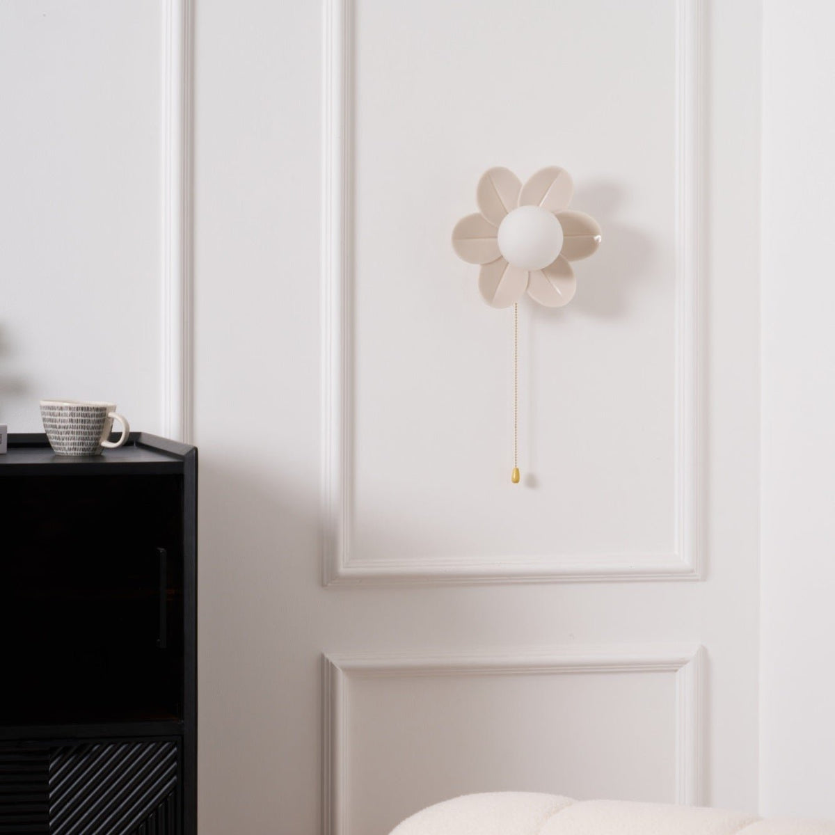 Farenlyn Resin Wall Light-Moonnatur