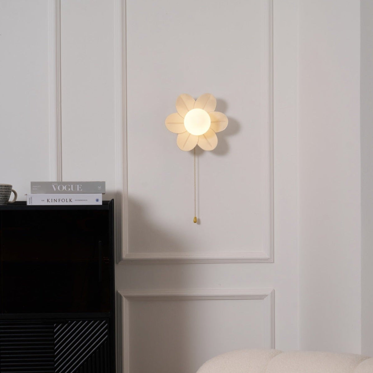 Farenlyn Resin Wall Light-Moonnatur