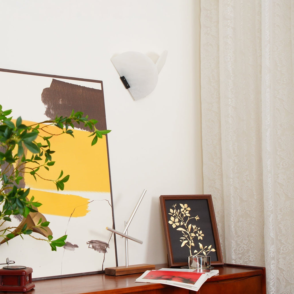 Weldenford Alabaster Wall Light-Moonnatur