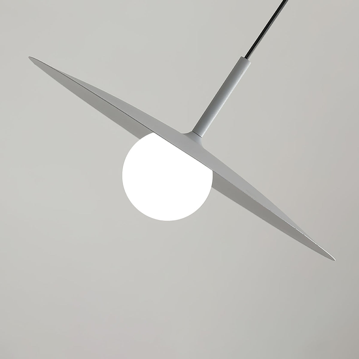 Ylmora Metal Pendant Lamp-Moonnatur