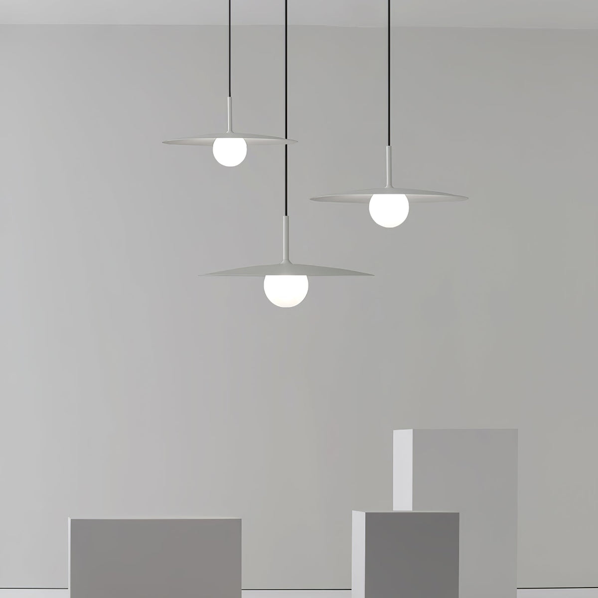 Ylmora Metal Pendant Lamp-Moonnatur