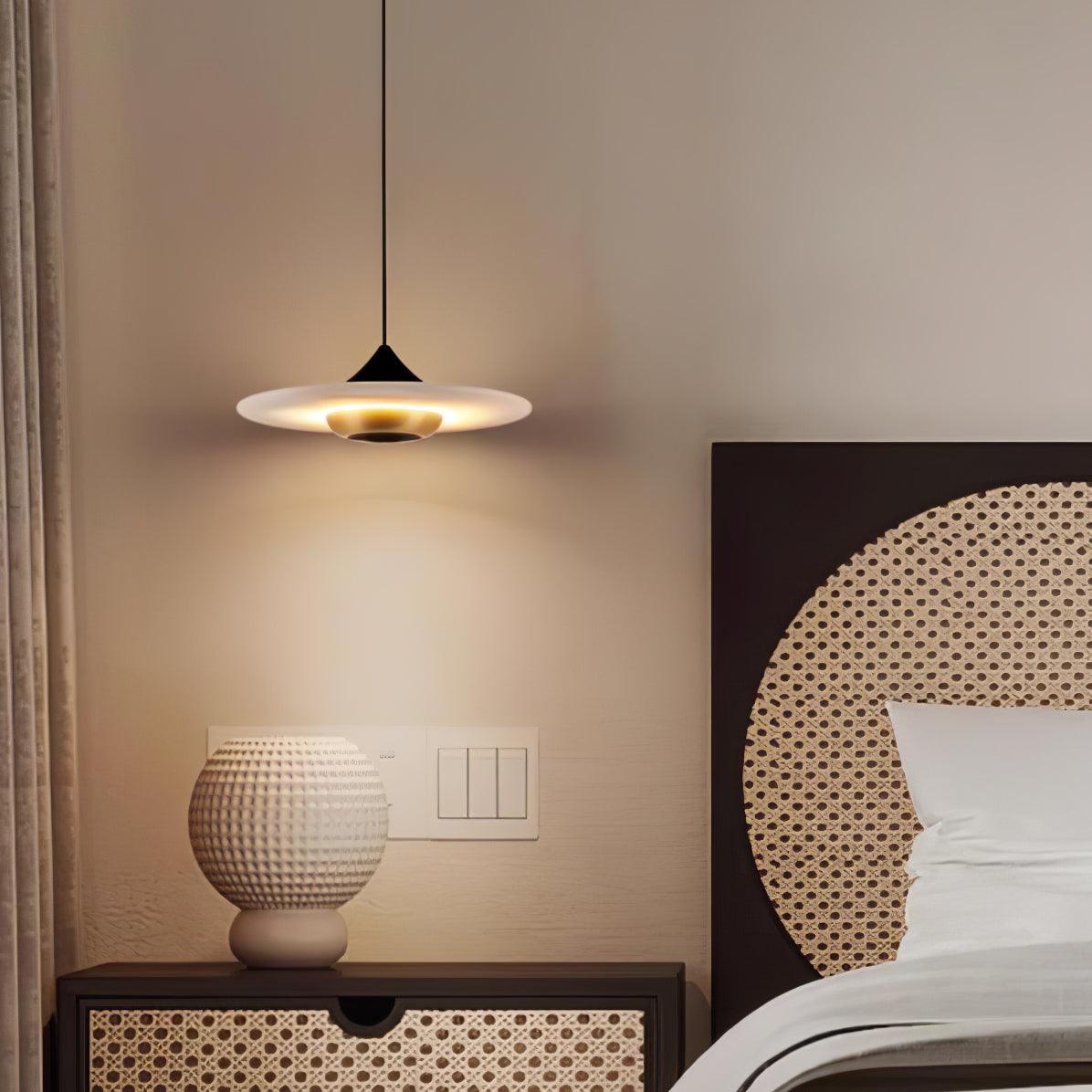 Qelora Marble Pendant Lamp-Moonnatur