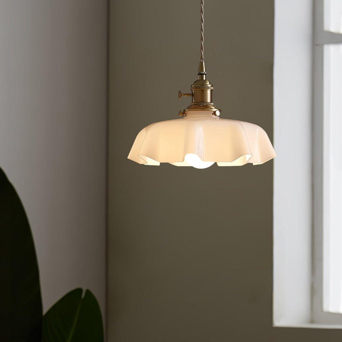 Marvenevia Glass Pendant Light-Moonnatur