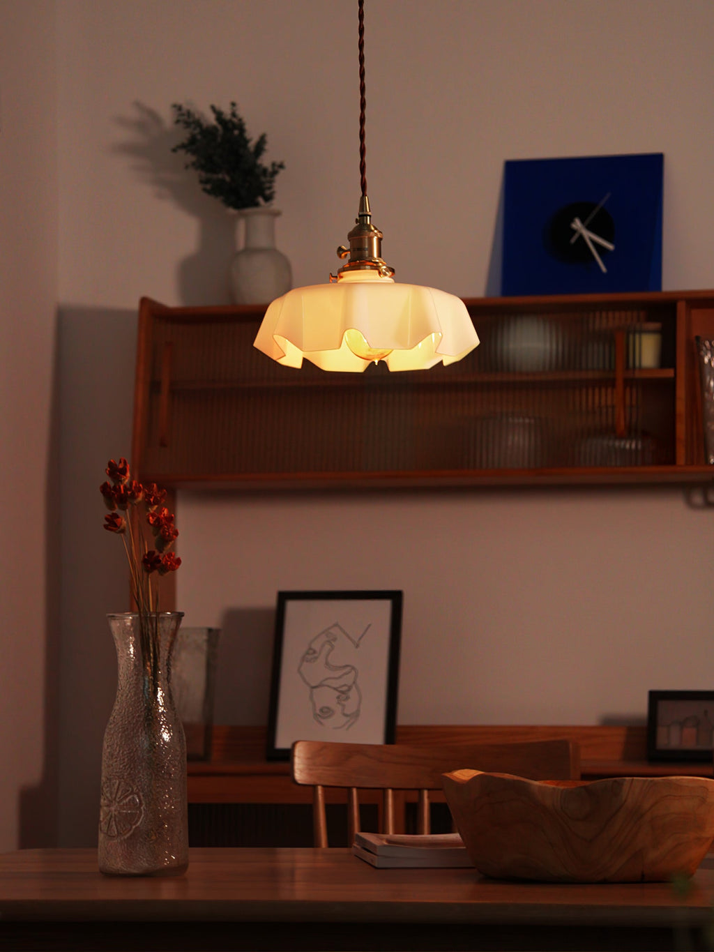 Darrowiel Glass Pendant Light-Moonnatur
