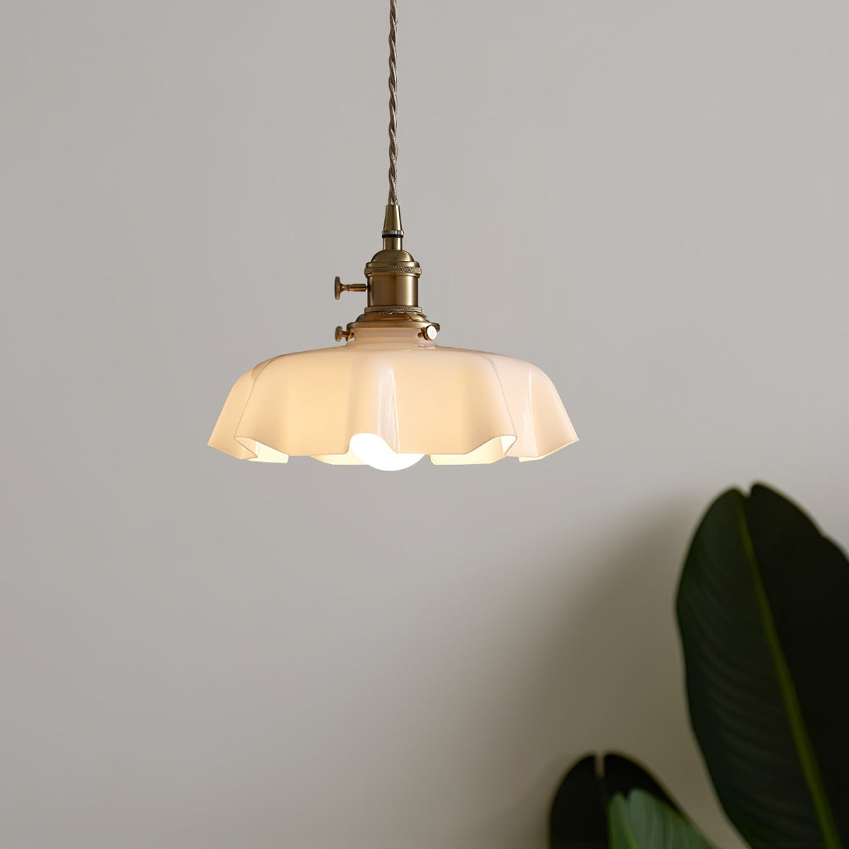 Marvenevia Glass Pendant Light-Moonnatur