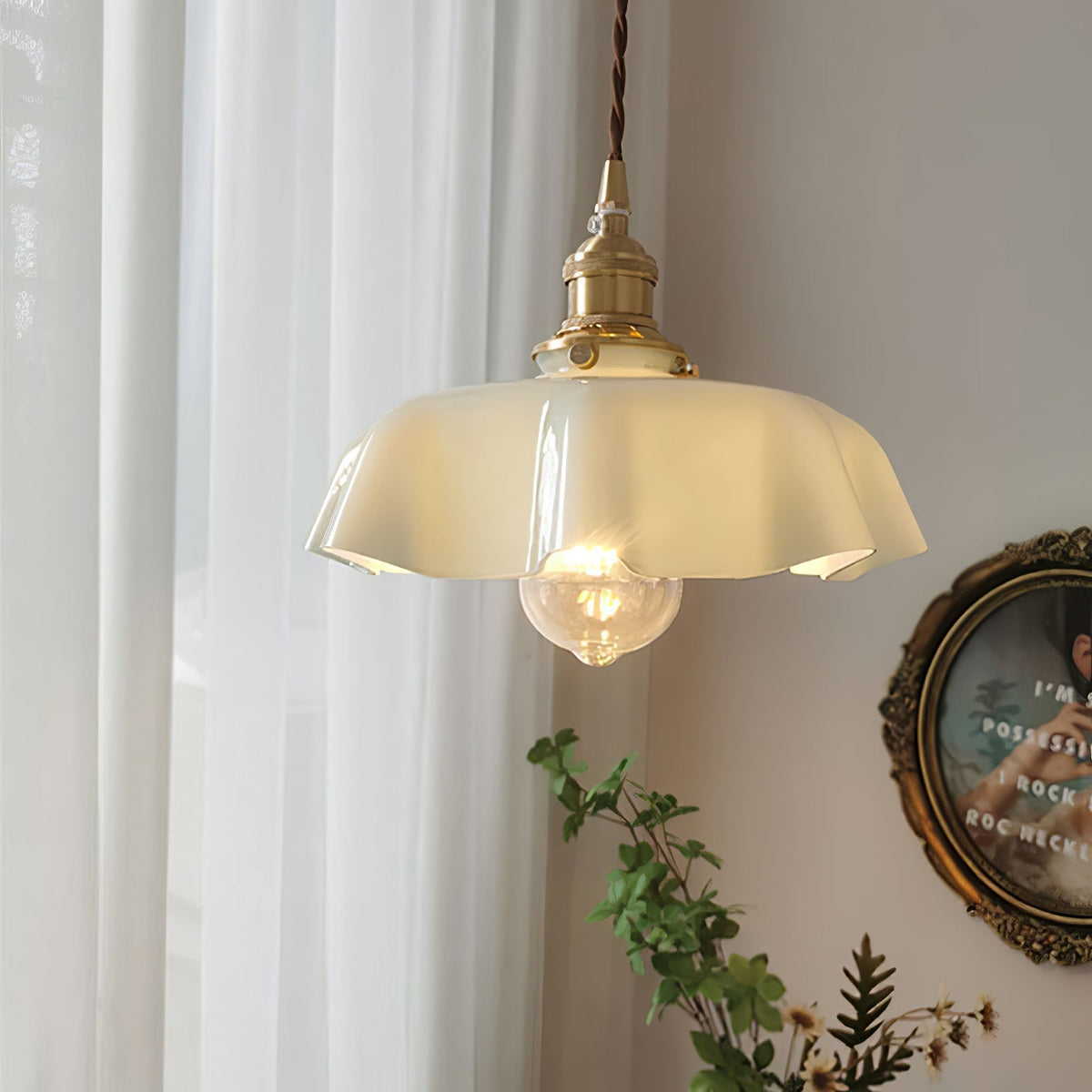 Marvenevia Glass Pendant Light-Moonnatur
