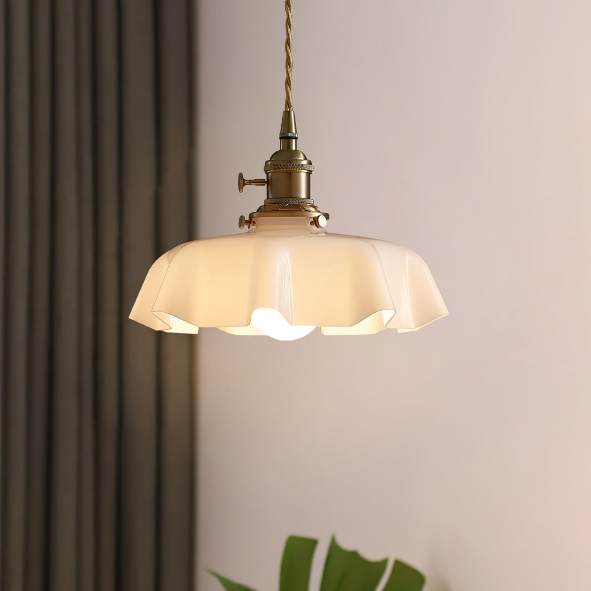 Marvenevia Glass Pendant Light-Moonnatur