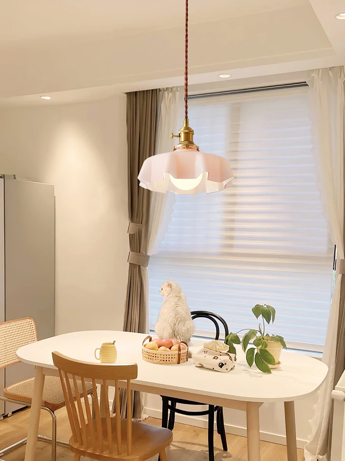 Darrowiel Glass Pendant Light-Moonnatur
