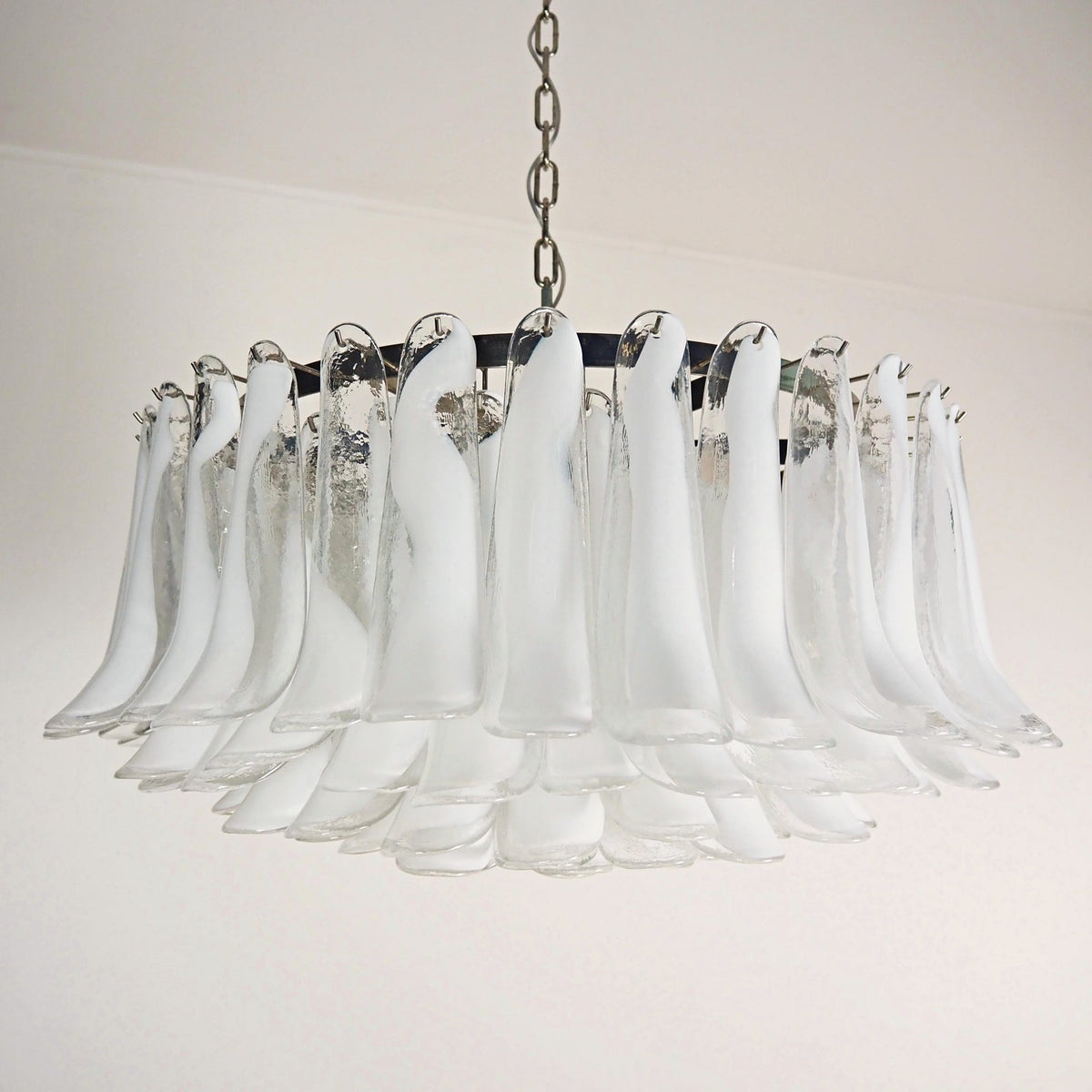 Greveth Glass Chandelier-Moonnatur