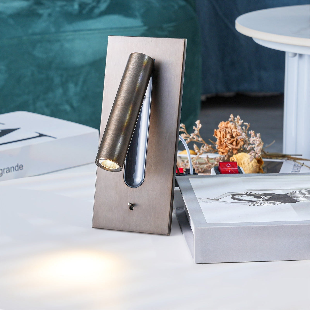 Gadrisse Aluminium Wall Light-Moonnatur