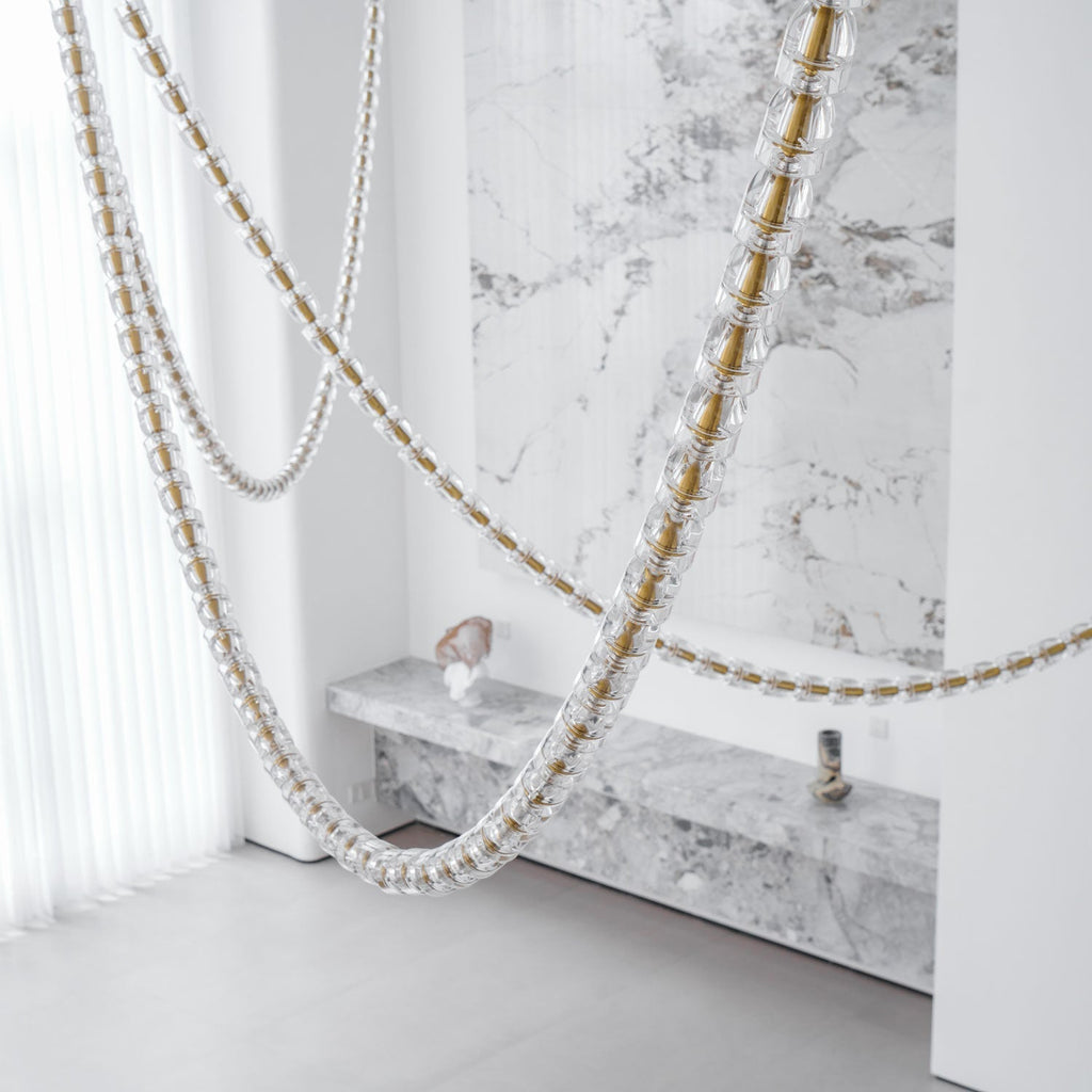 Myrenwyn Acrylic Chandelier-Moonnatur