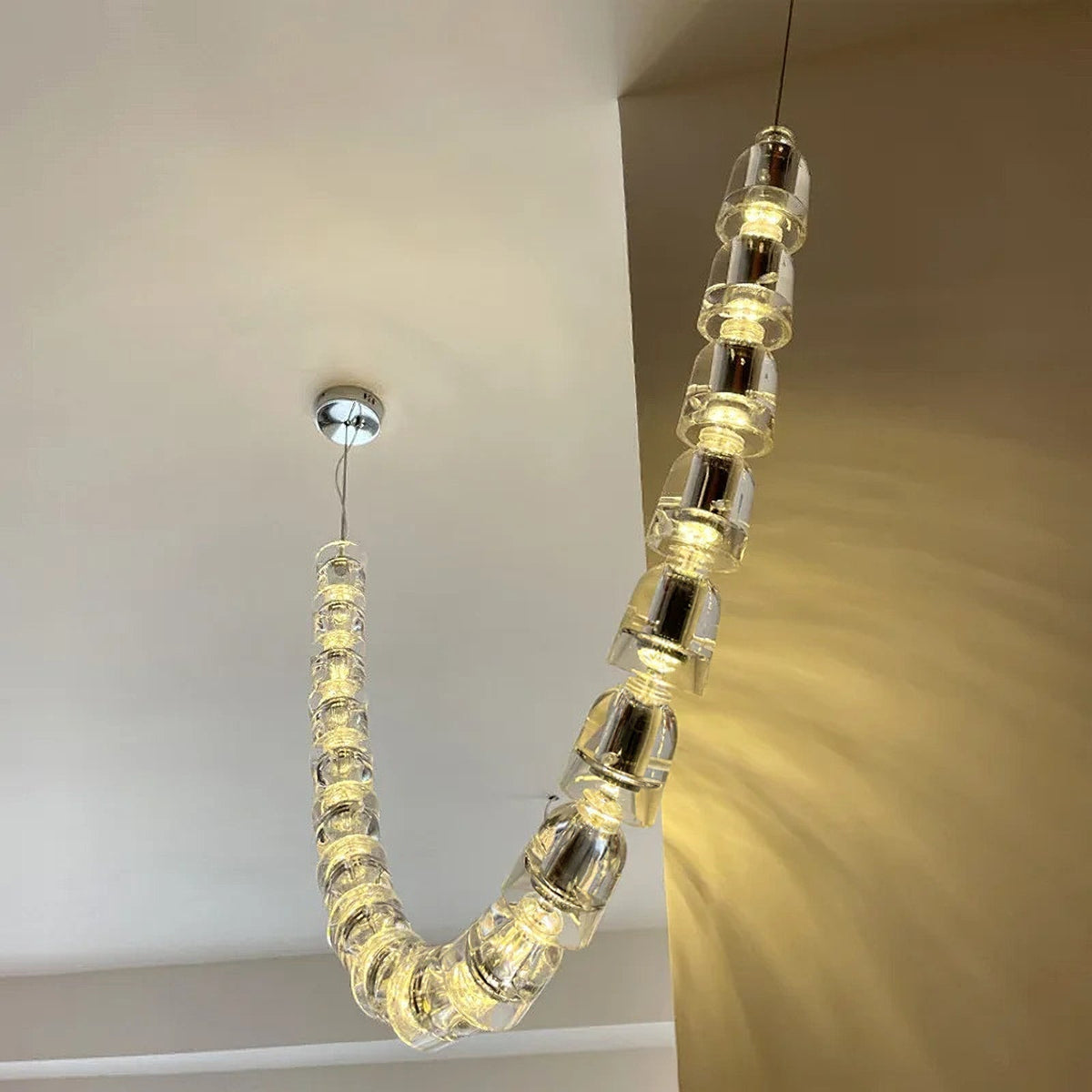 Myrenwyn Acrylic Chandelier-Moonnatur