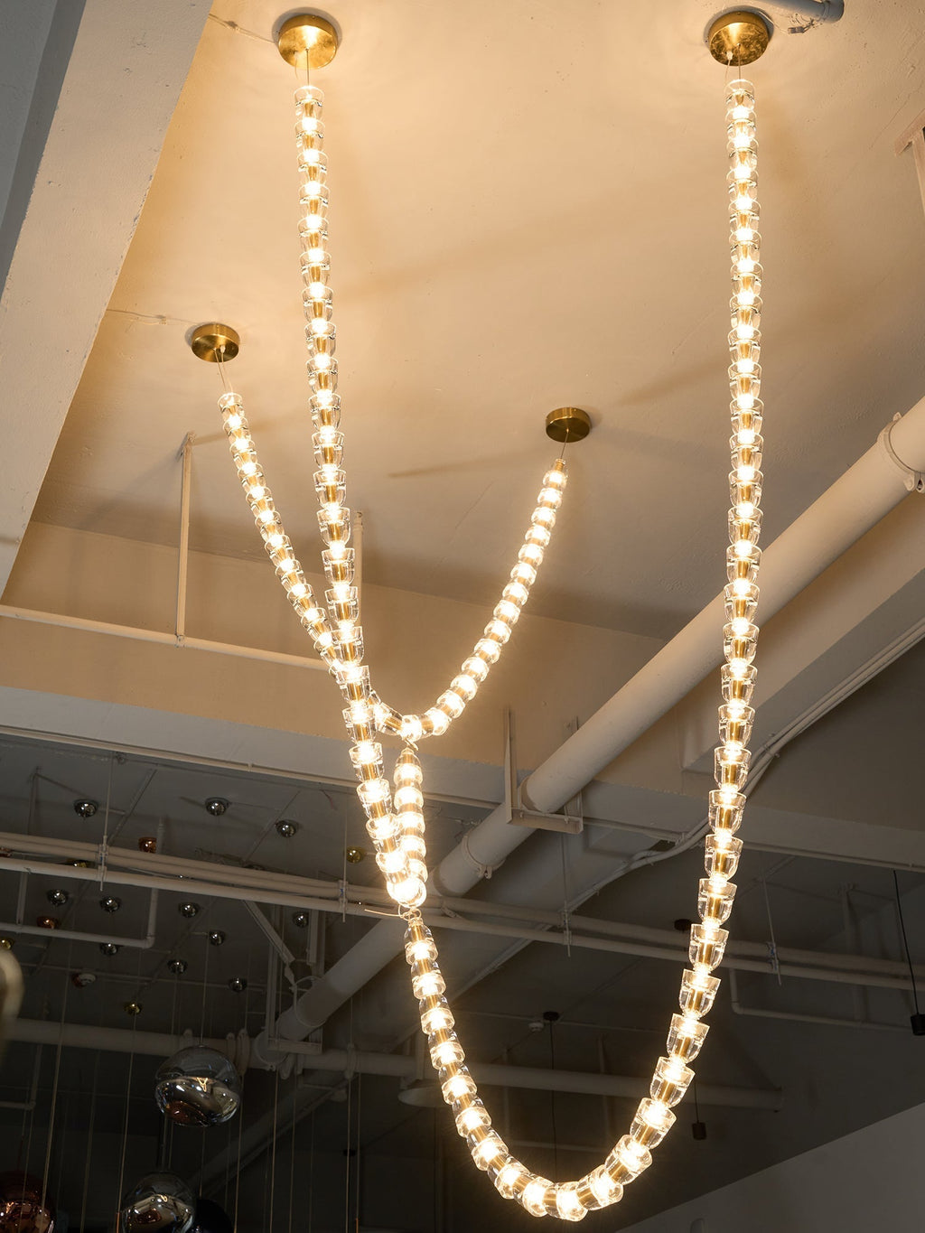 Myrenwyn Acrylic Chandelier-Moonnatur