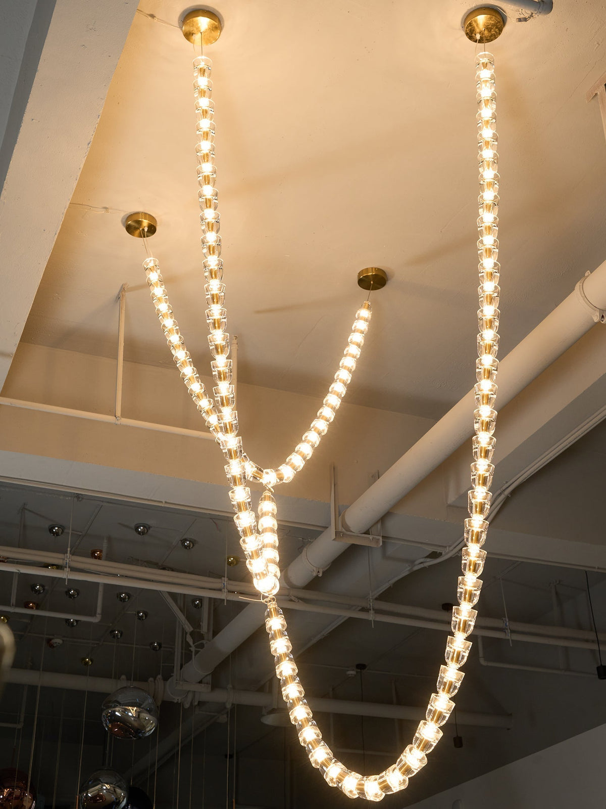 Myrenwyn Acrylic Chandelier-Moonnatur